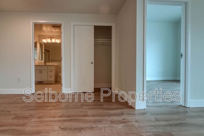 Building Photo - 1401 Jackson St