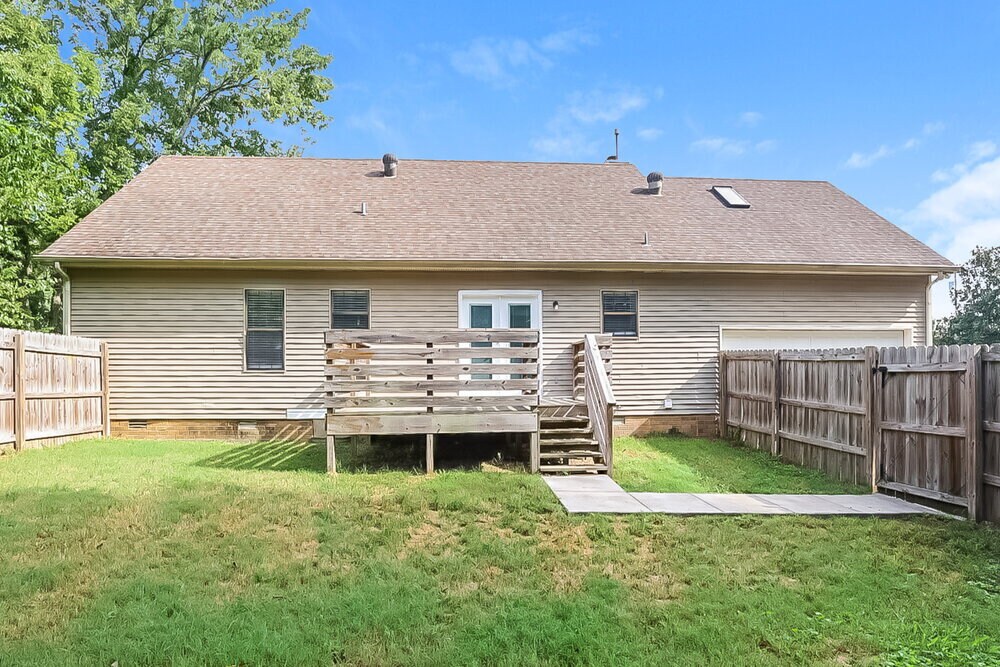 Building Photo - 2535 Ramblewood Dr