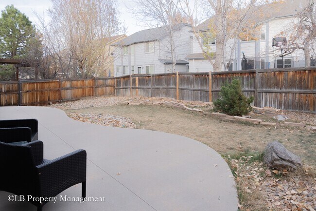 Building Photo - 4780 N Foxtail Dr