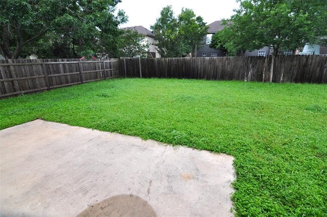 Building Photo - 1803 Timberwood Dr