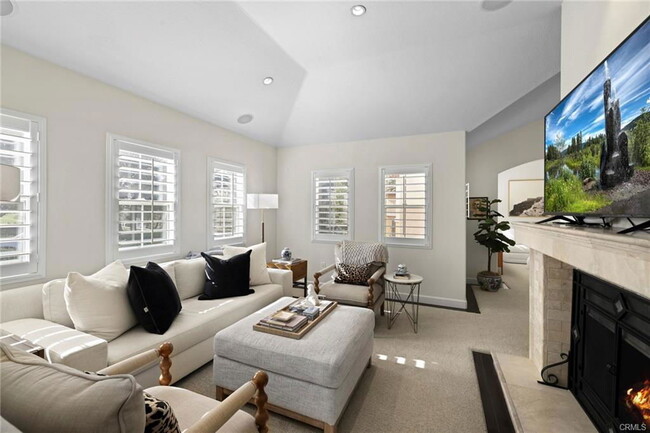 Building Photo - 4 Firenze Ct