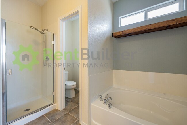 Building Photo - CALL US TODAY AT (505) 808-6467 TO SCHEDUL...