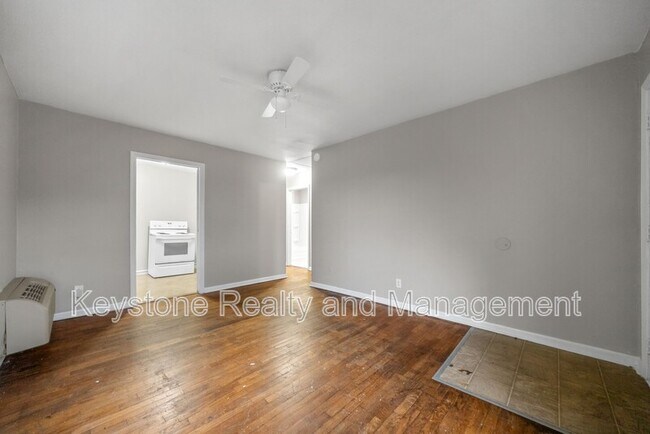 Building Photo - 1525 Ferrel Street