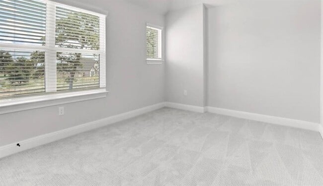 Building Photo - 135 Lt. John Decker Dr