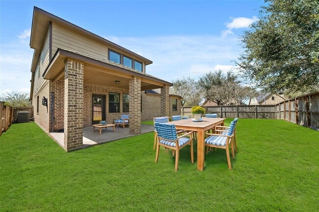 Building Photo - 6503 Loralie Ln
