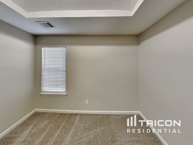 Building Photo - 4083 Percheron Ln SW