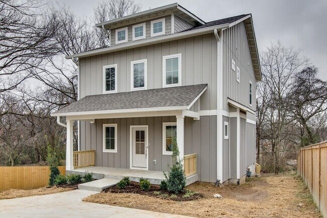 Building Photo - 942 Strouse Ave