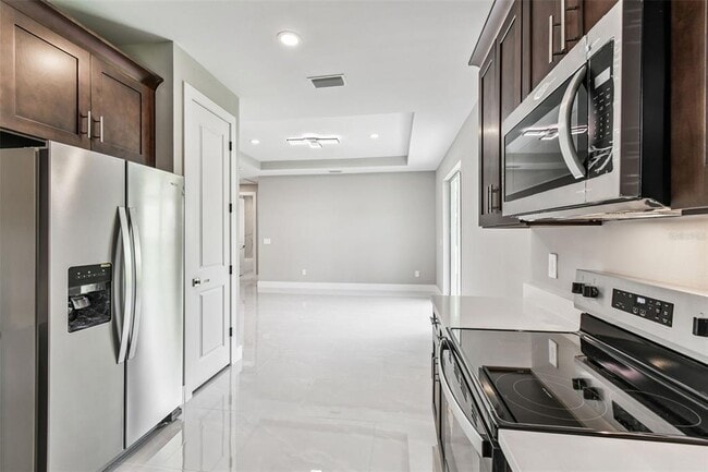 Building Photo - 300 N Lemon Ave