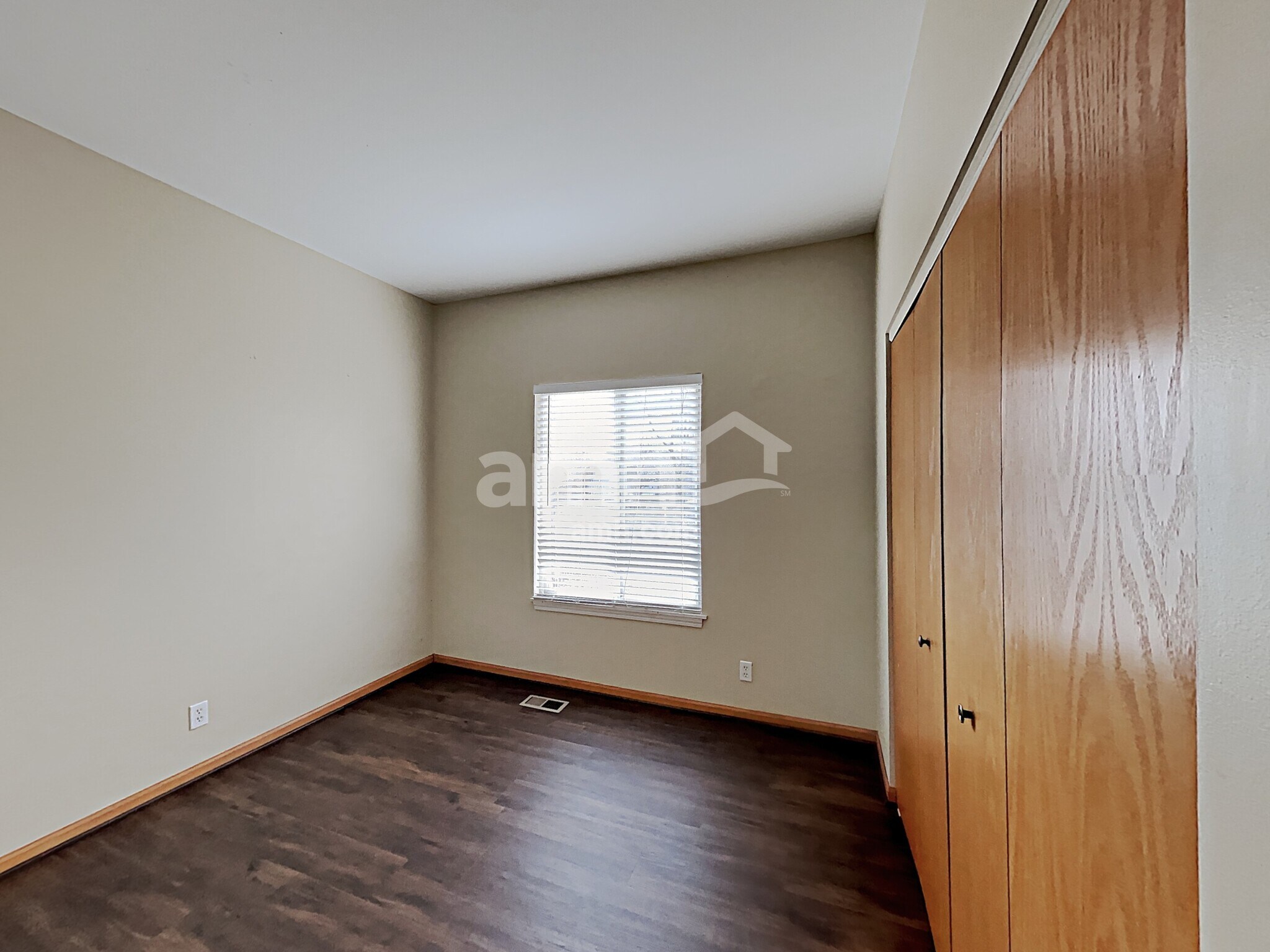 Building Photo - 14151 S Napa Cir