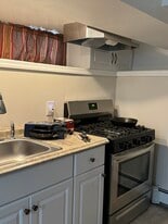 Building Photo - 93 Brookside Ave