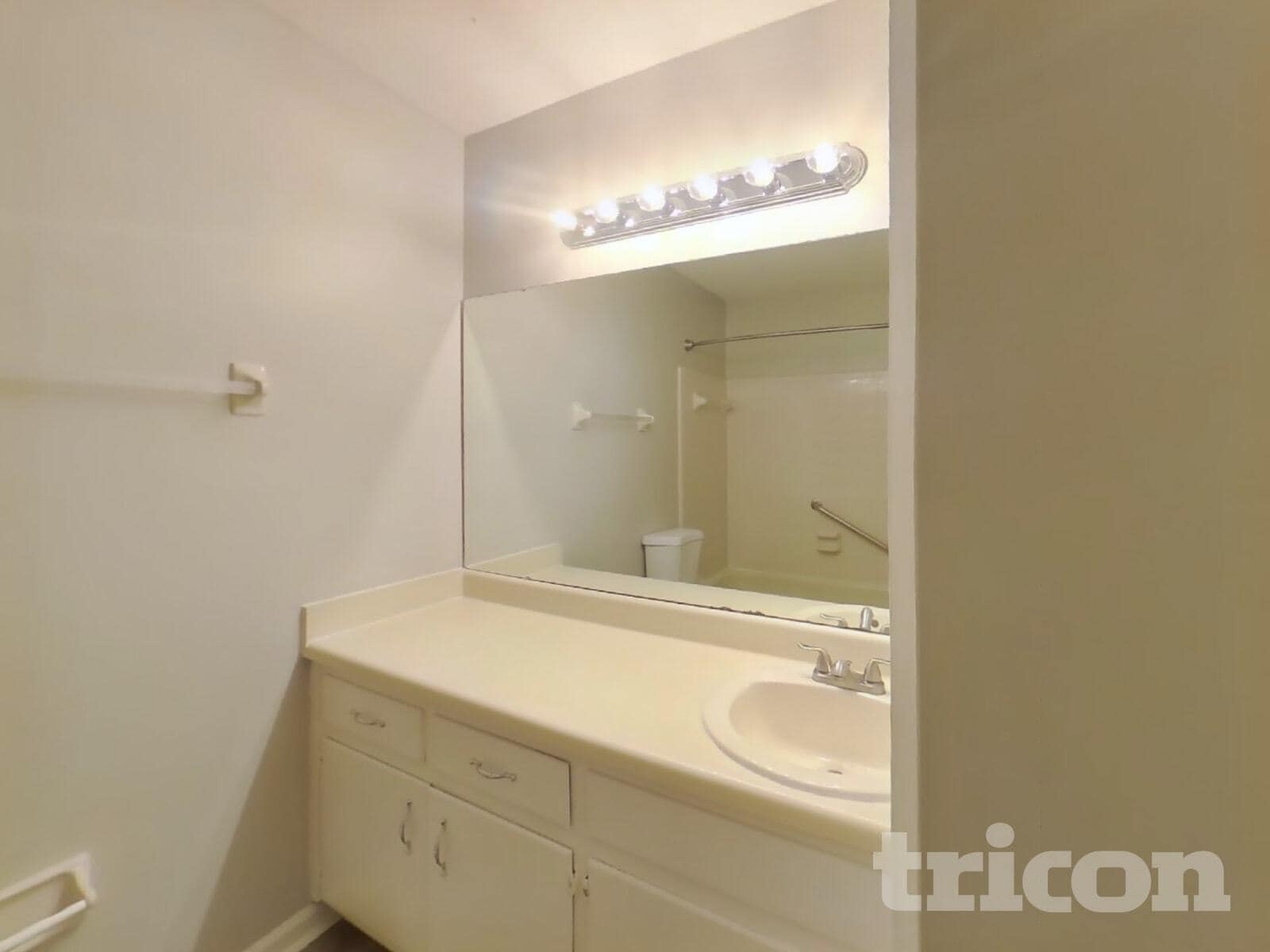 Building Photo - 1064 Lana Court