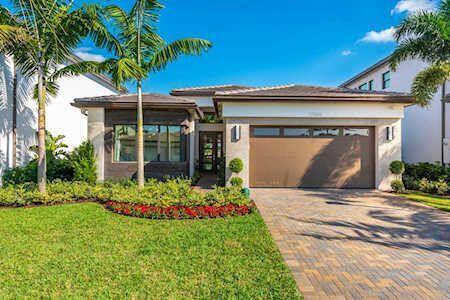 Building Photo - 17534 Rainstream Rd