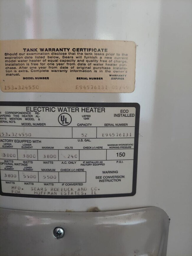 Building Photo - Charming Tacoma Home on a Peaceful Corner Lot!