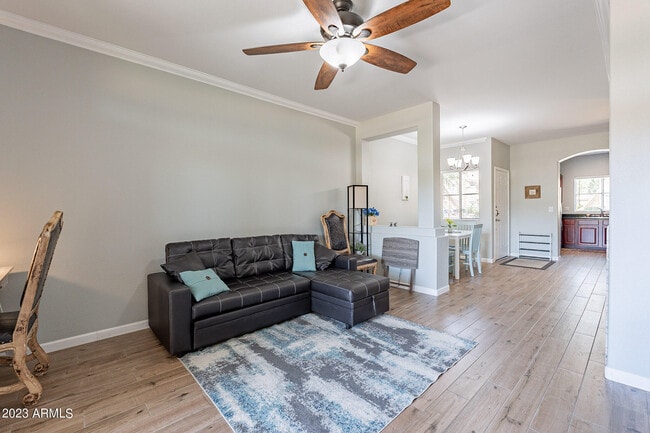 Building Photo - 5335 E Shea Blvd