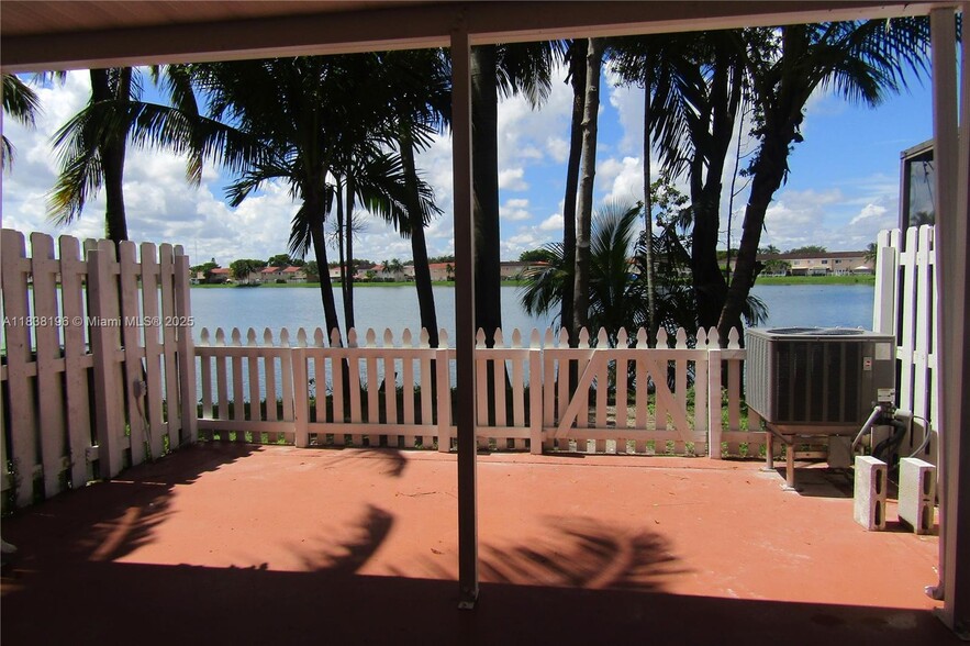 Primary Photo - 17278 SW 139th Ct