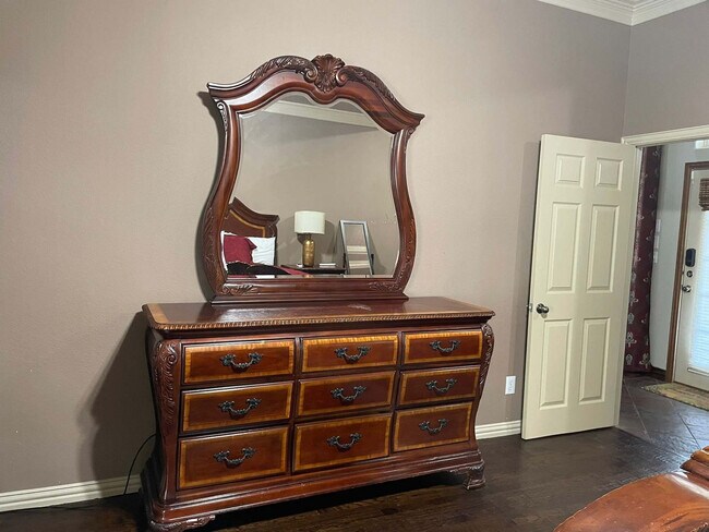 Building Photo - 9312 Warm Springs Cir