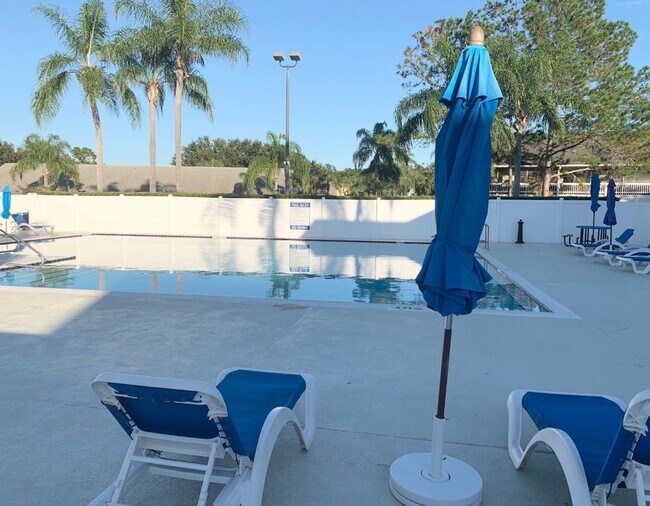 Building Photo - 8824 Coral Palms Ct