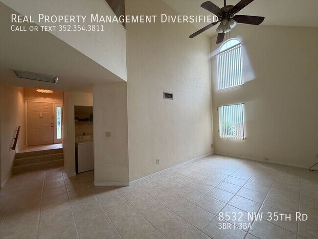 Building Photo - 8532 NW 35 Rd