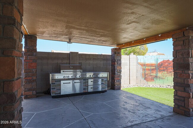 Building Photo - 12759 N 86th Dr