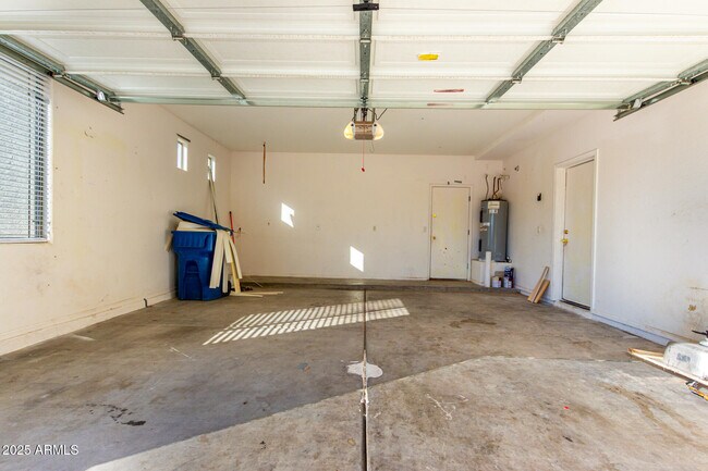 Building Photo - 3047 S 257th Ave