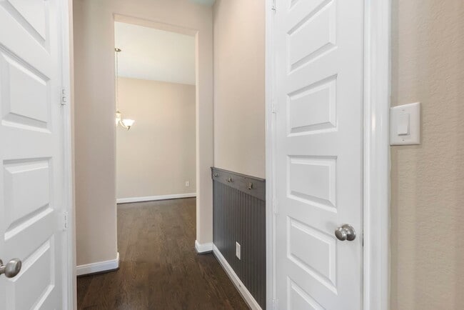 Building Photo - 18115 Westward Dale Dr