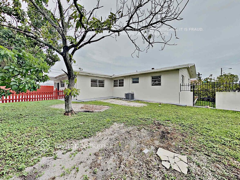 Building Photo - 5354 W 7th Ave