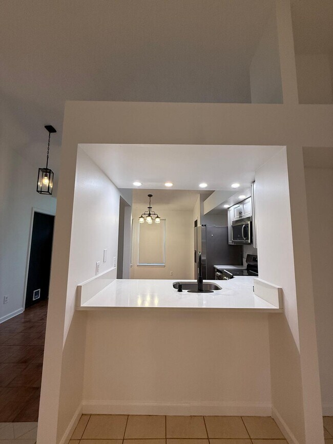 Building Photo - 11765 White Horse Rd