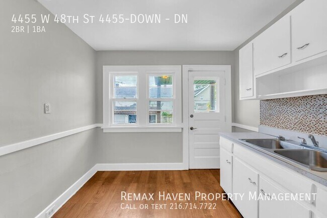 Building Photo - 4455 W 48th St