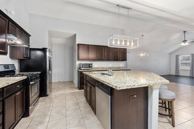 Building Photo - 7263 Basque Country Dr