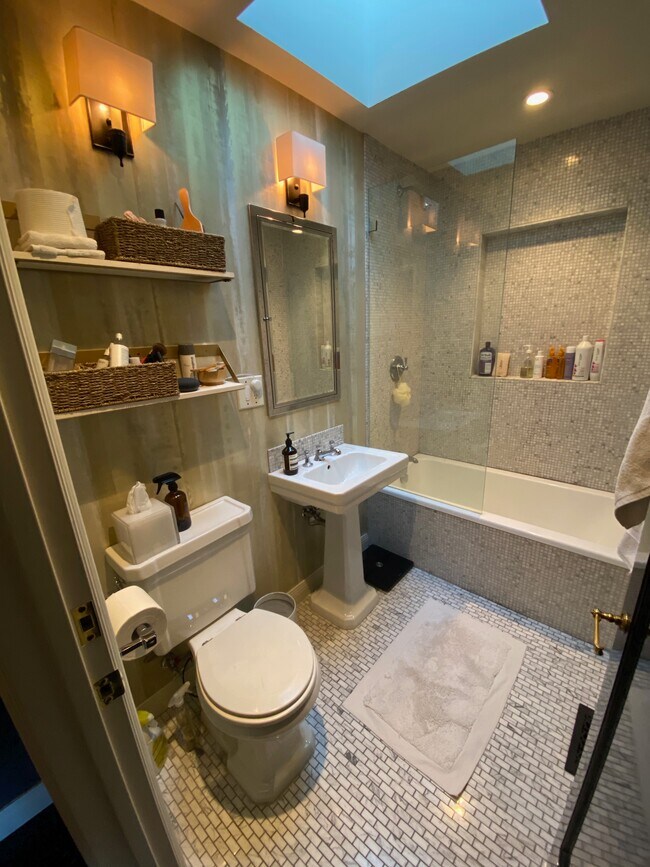 Bathroom 1 - 1521 Parmer Ave