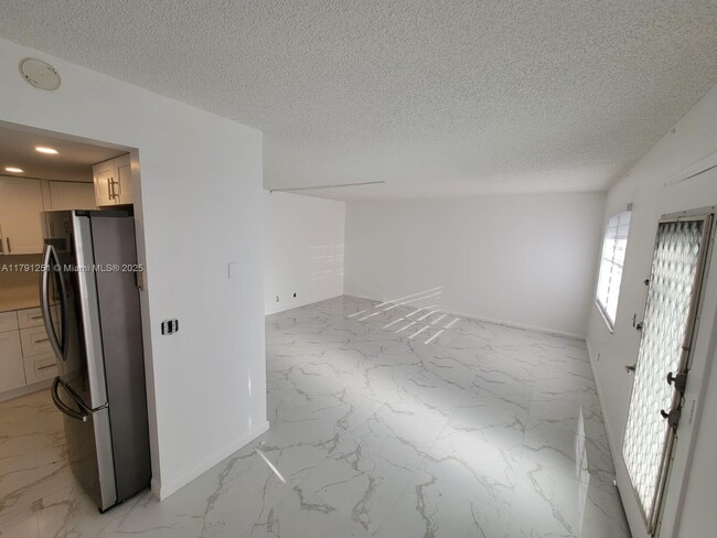Building Photo - 1301 SW 134th Way
