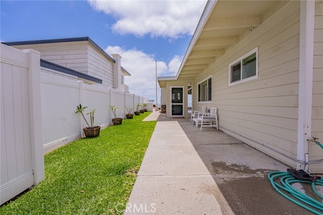 Building Photo - 35531 Beach Rd