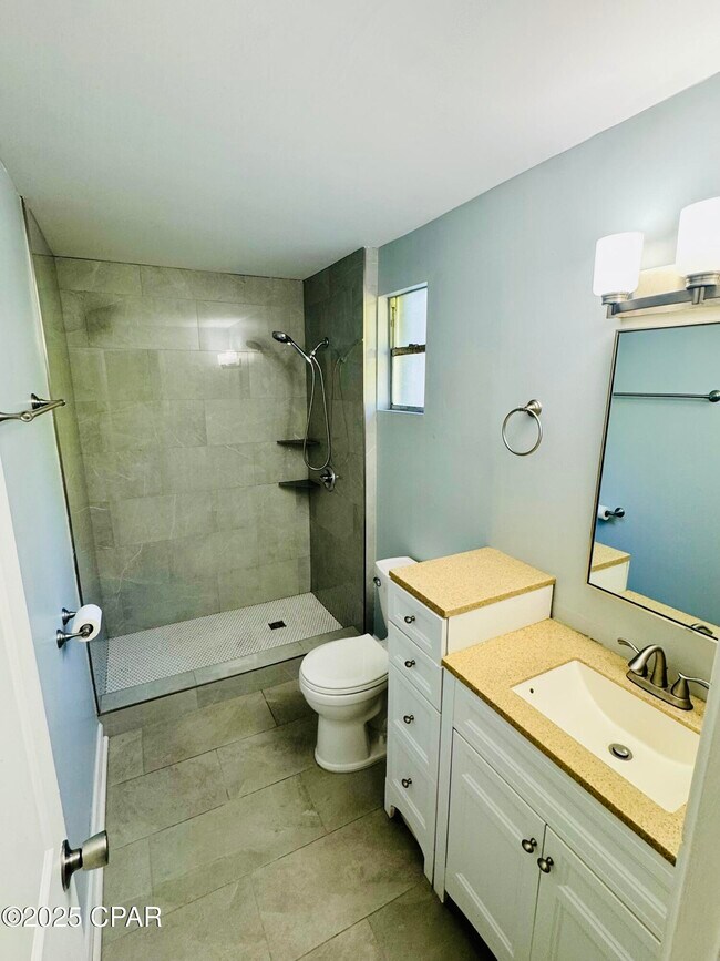 Building Photo - 1606 Fairland Ave