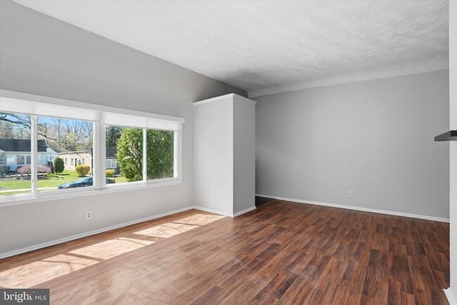 Building Photo - 169 Juniper Rd