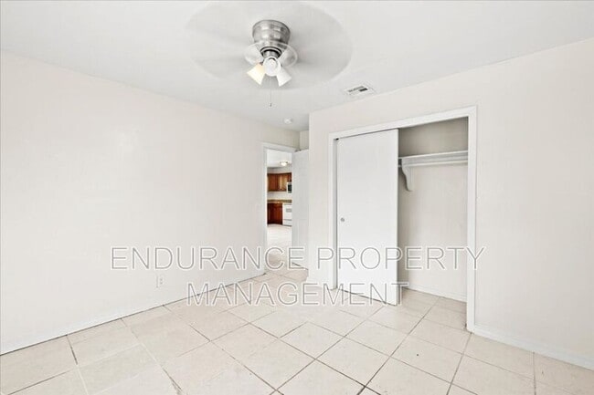 Building Photo - 143 W 28th St