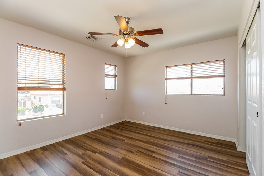 Building Photo - 526 E Milada Dr