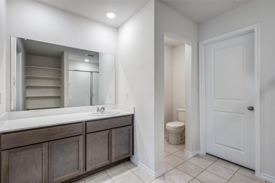 Building Photo - 111 Barbara Ln