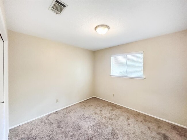 Building Photo - 12107 Tanglebriar Trail