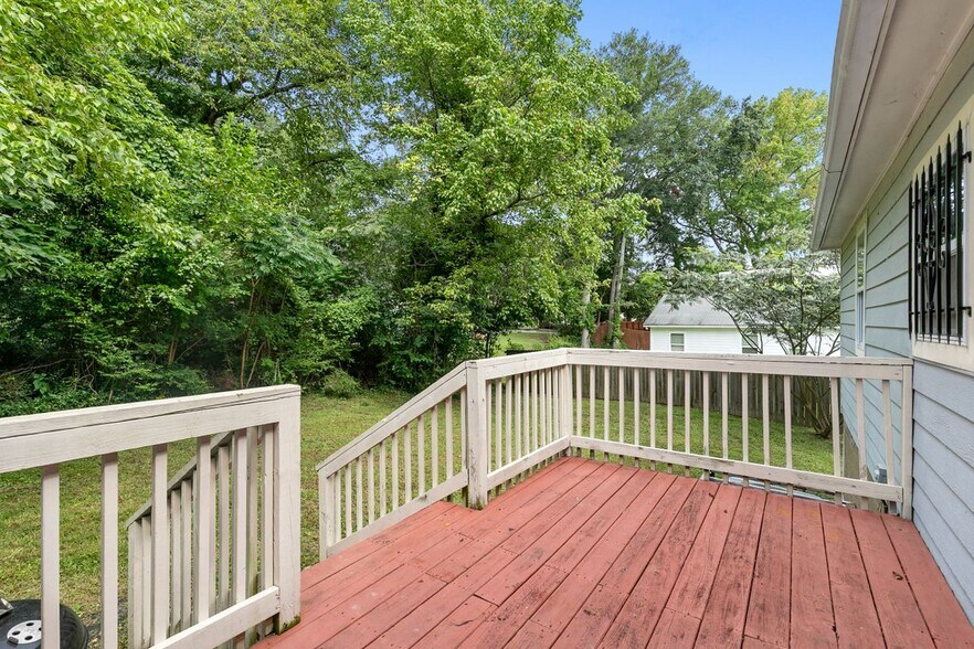 Building Photo - 16 Wadley St NW