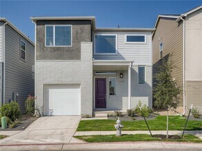 Building Photo - 1309 Showbox St