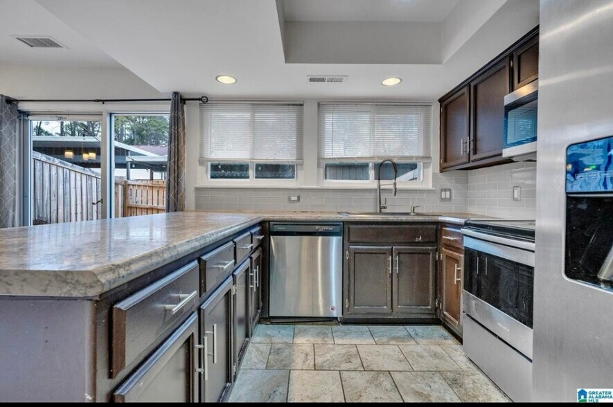 Building Photo - 3635 Haven View Cir