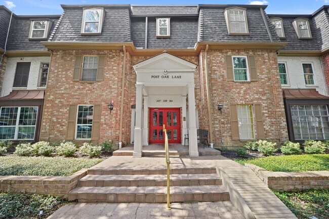 Building Photo - 357 N Post Oak Ln