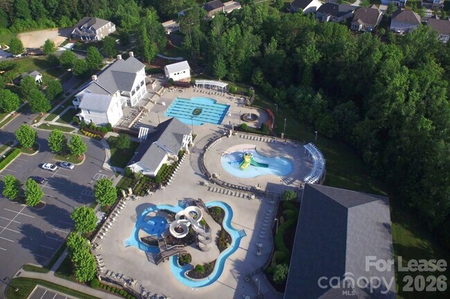Building Photo - 3013 Hamilton Mill Dr
