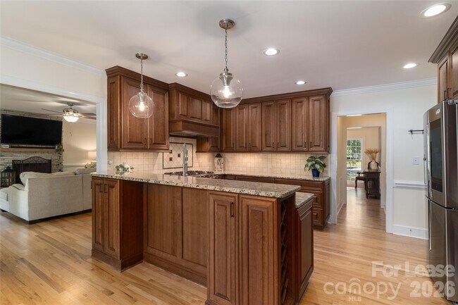 Building Photo - 16647 Greenfarm Rd