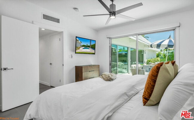 Building Photo - 2287 E Hildy Ln