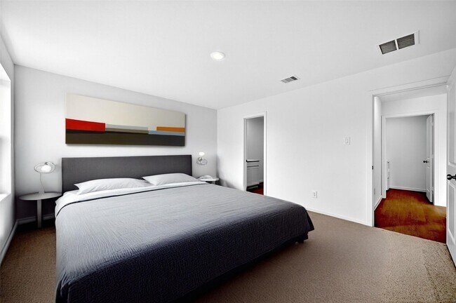 Building Photo - 29023 Grazing Plns Ln