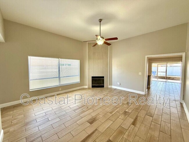 Building Photo - 7048 Hollowell Dr