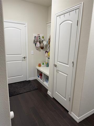 Building Photo - 2505 Temple Dr