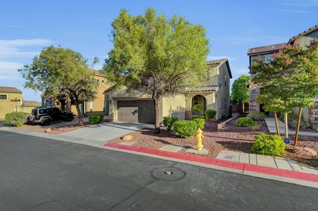Building Photo - Charming 3-Bedroom Two-Story Home in Gated...