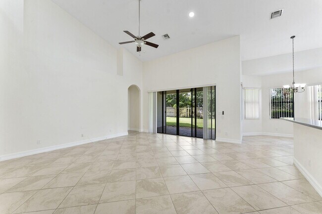 Building Photo - 12945 Pennell Pines Rd